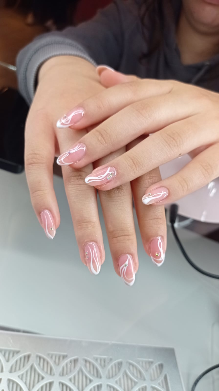 Trabajo de uñas Margarita's Beauty Studio 26