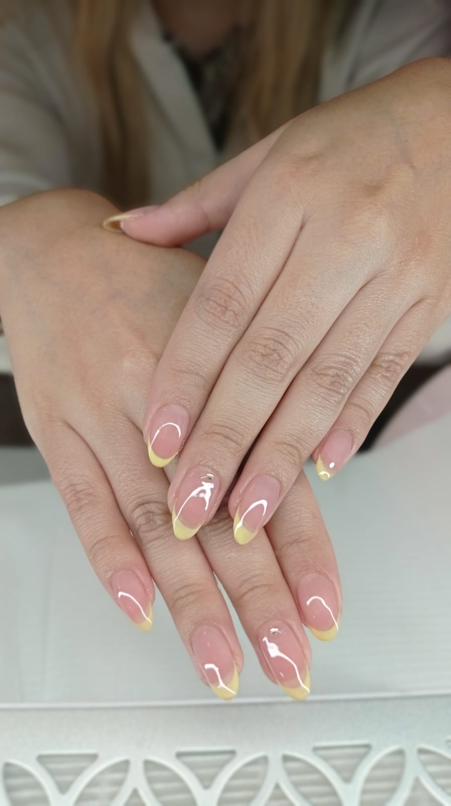 Trabajo de uñas Margarita's Beauty Studio 39